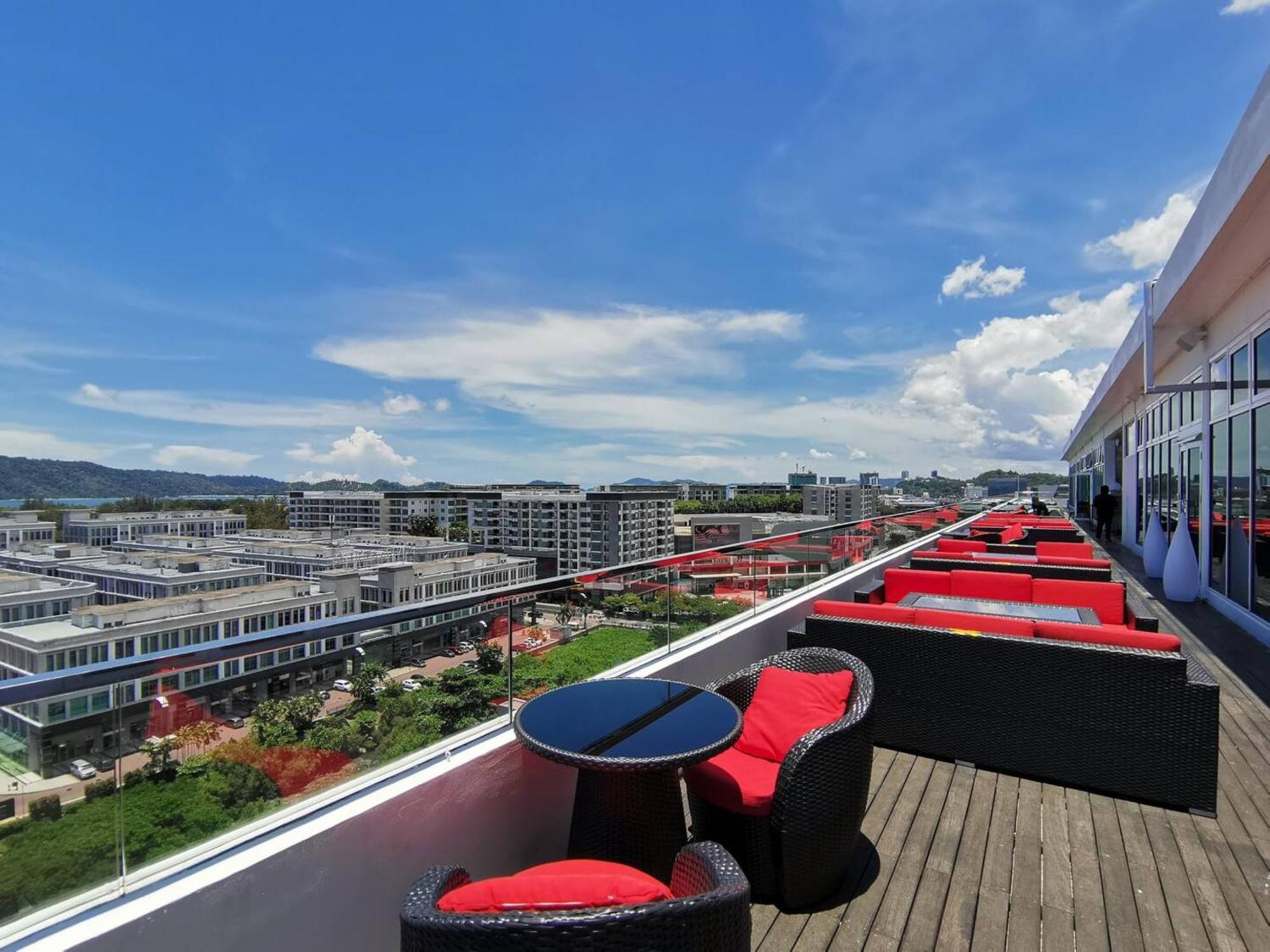 Sutera Avenue * Kota Kinabalu