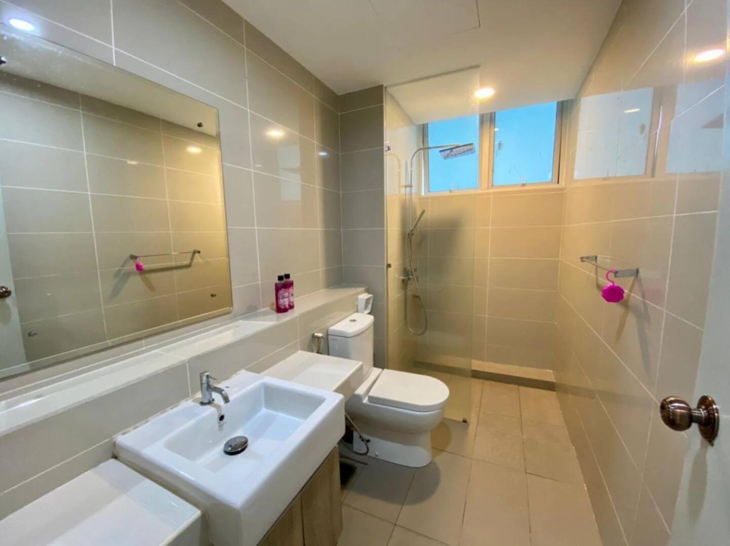 Sutera Avenue Apartment *