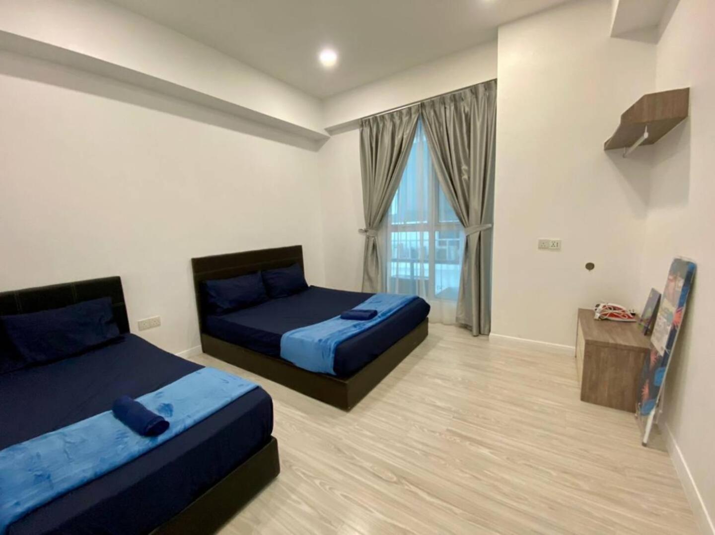Sutera Avenue *